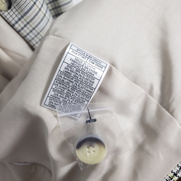 BB DAKOTA Long Plaid Jacket Coat - Picture 9 of 11